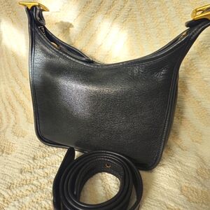 Vintage coach Janice